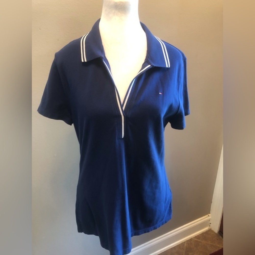 Tommy Hilfiger Polo Type Shirt Women’s Size Large